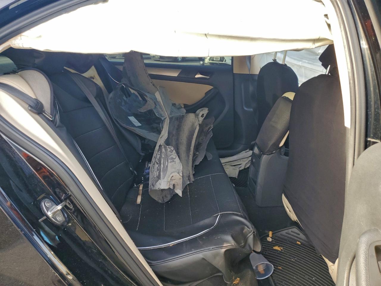 Volkswagen Jetta Se Image 11