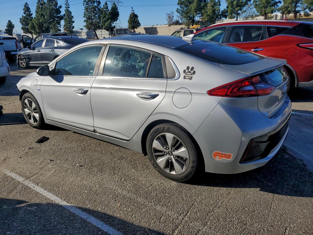 Hyundai Ioniq Limited Image 2