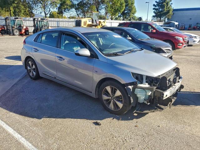 Hyundai Ioniq Limited Image 11