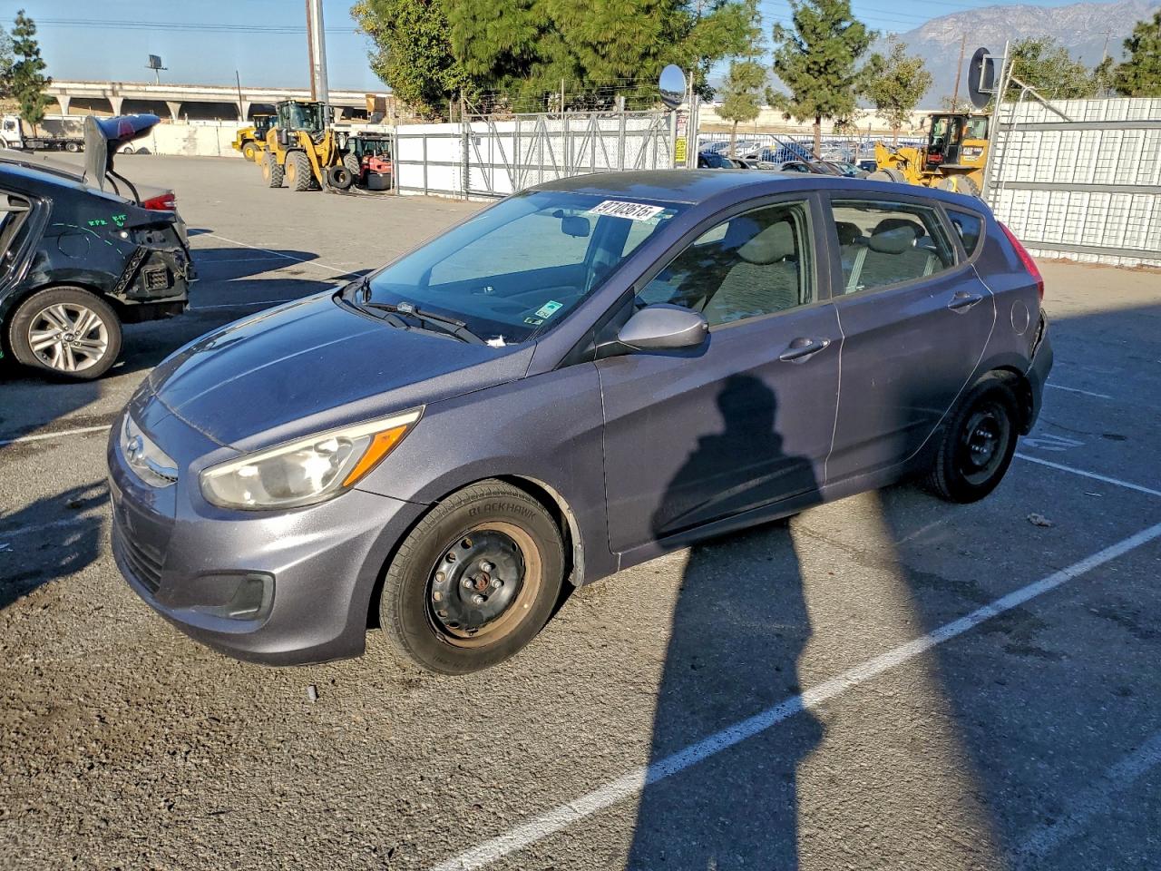 Hyundai ACCENT Se Image 1