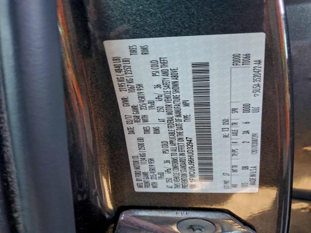 Ford Escape Titanium Image 8