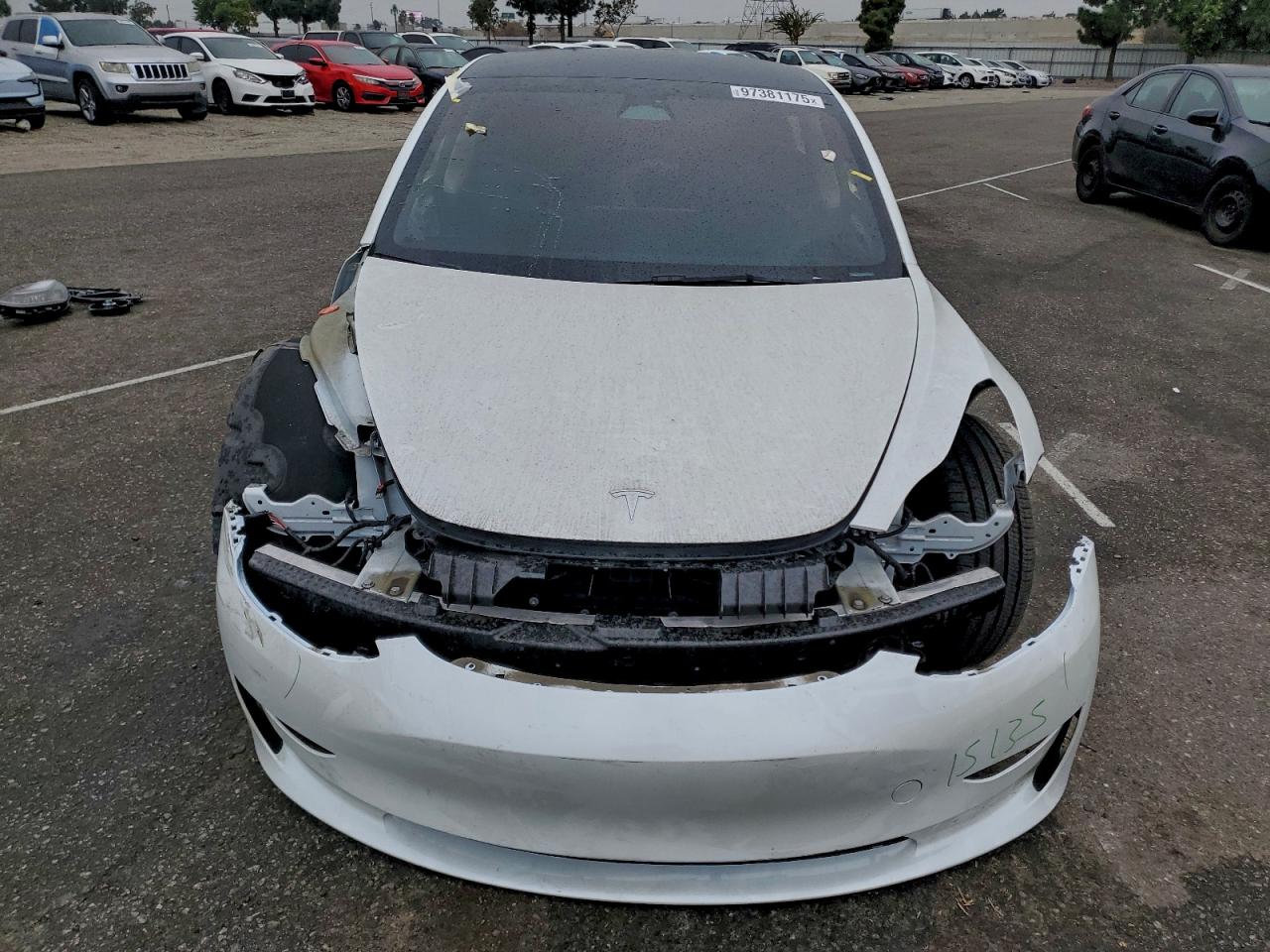 Tesla Model 3 Image 8