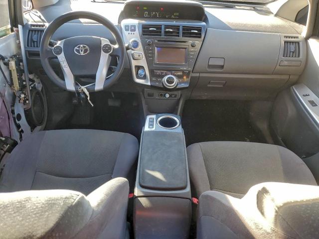 Toyota Prius Image 10