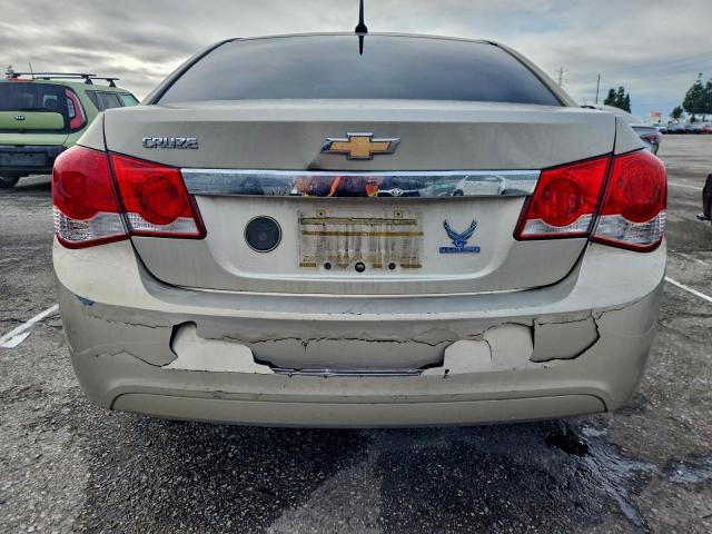 Chevrolet Cruze Ls Image 3