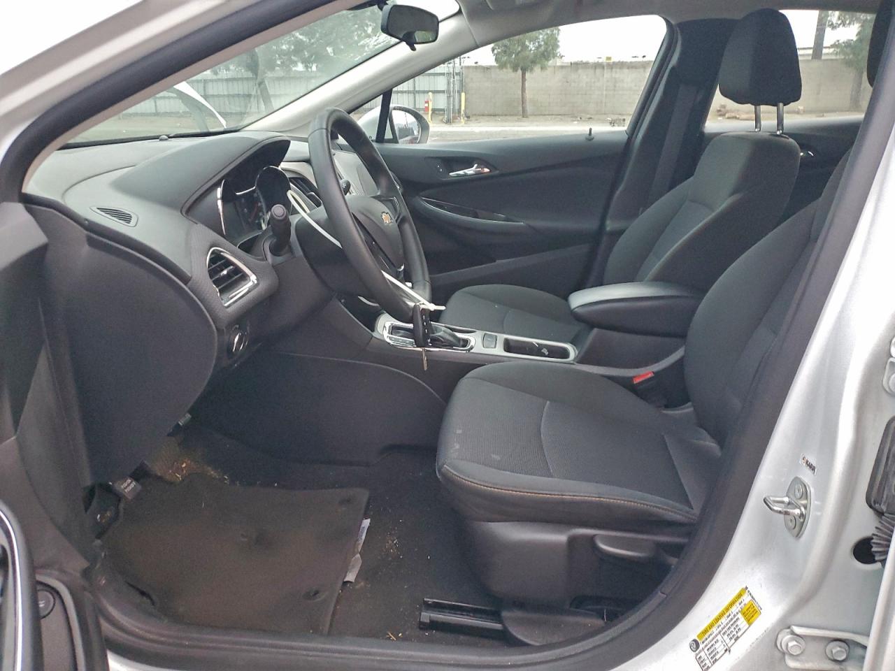 Chevrolet Cruze Ls Image 7