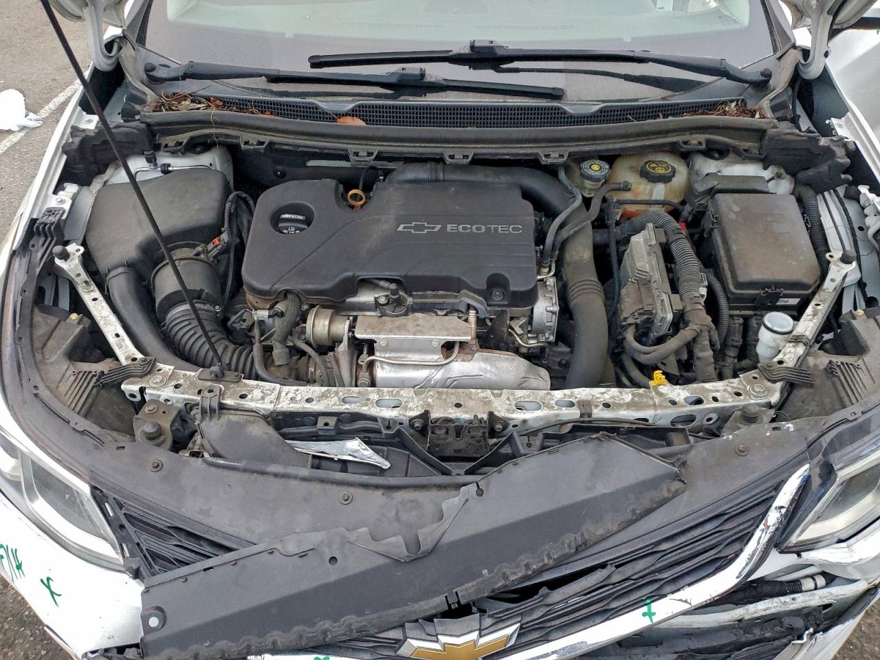 Chevrolet Cruze Ls Image 3