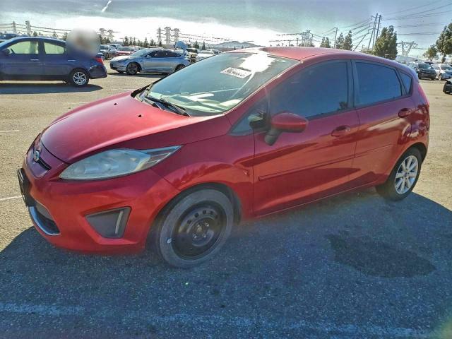  Salvage Ford Fiesta