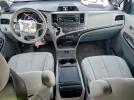 Toyota Sienna Le Image 11