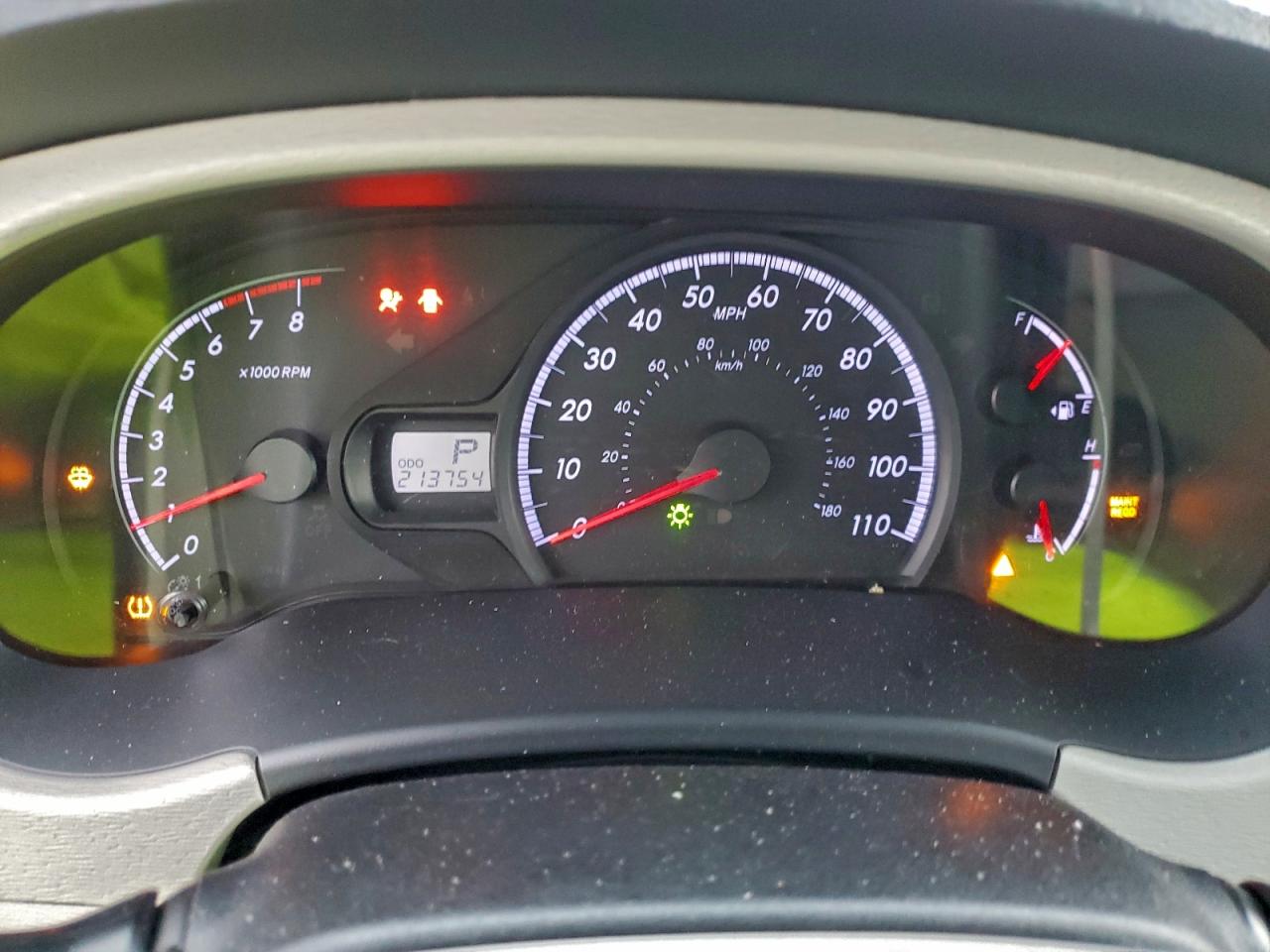 Toyota Sienna Le Image 12