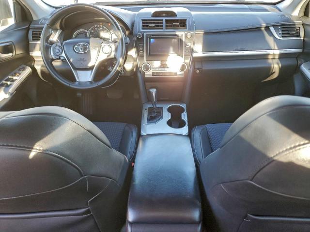 Toyota Camry L Image 5