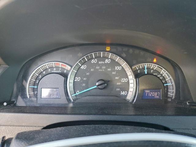 Toyota Camry L Image 9