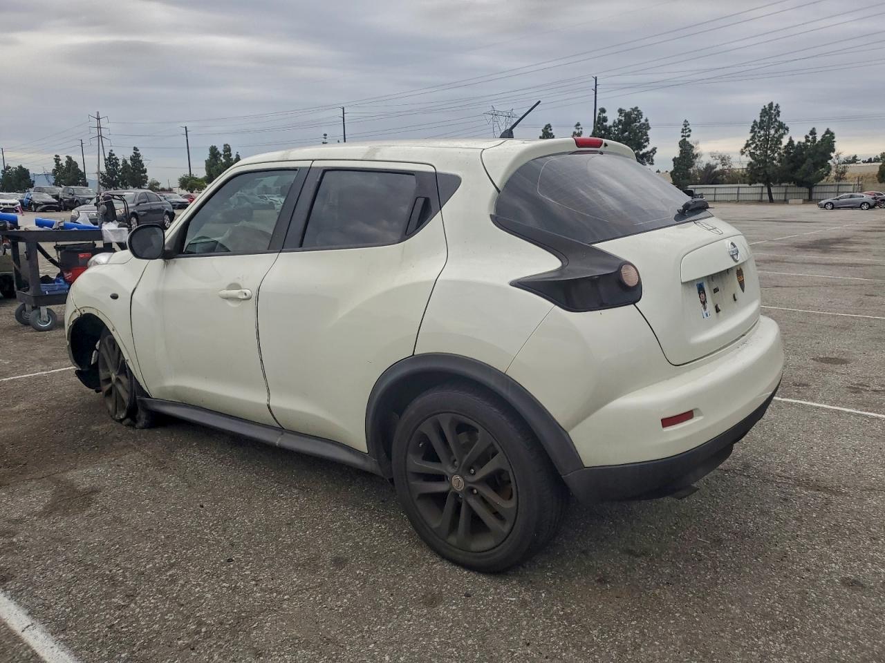 Nissan JUKE S Image 2