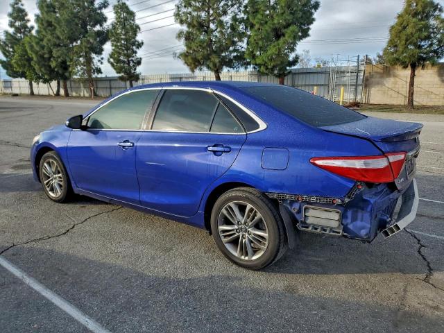 Toyota Camry Le Image 6