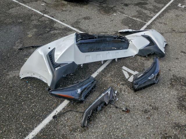 Lexus NX 300 Base Image 14