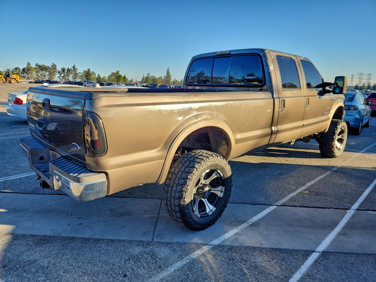 Ford F-350 Srw Super Duty Image 2