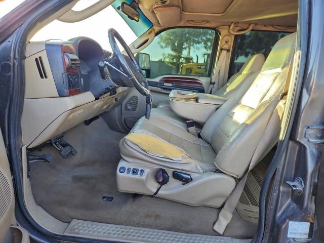 Ford F-350 Srw Super Duty Image 3