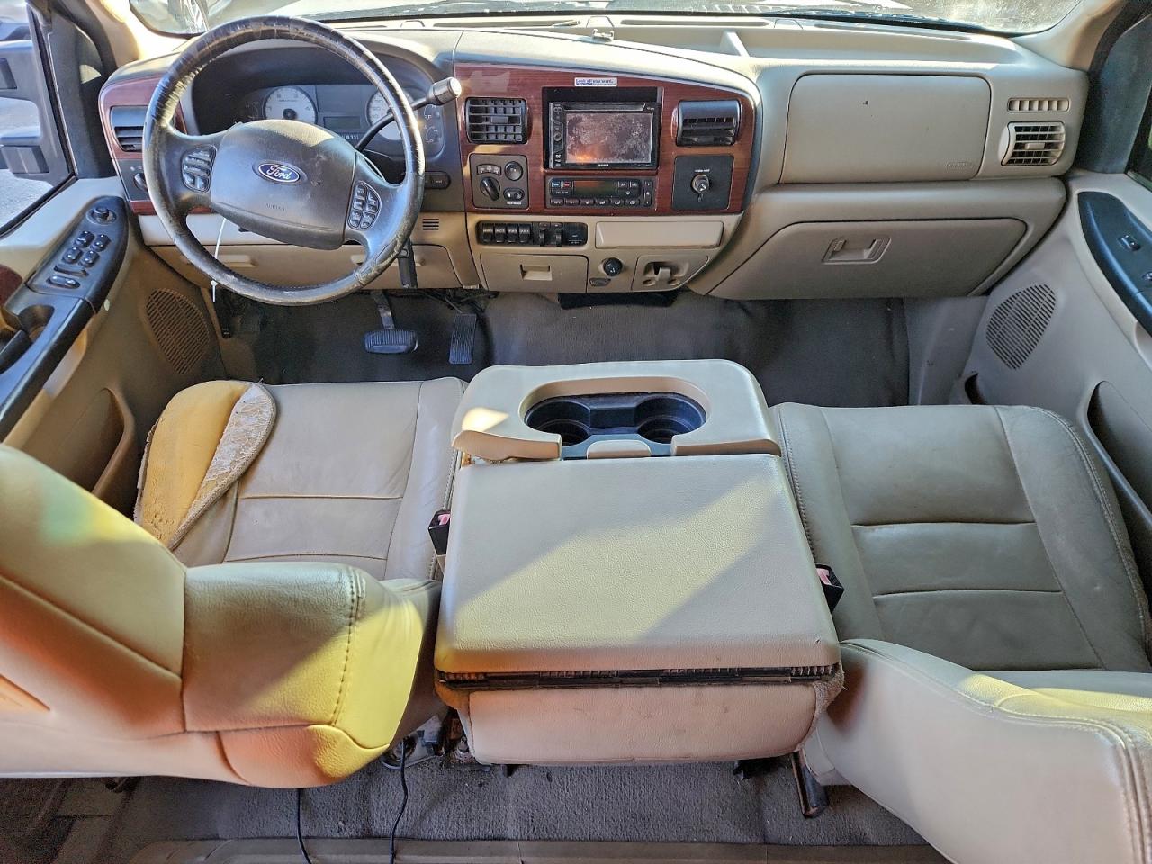 Ford F-350 Srw Super Duty Image 4