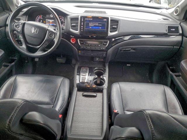 Honda Pilot Touring Image 6