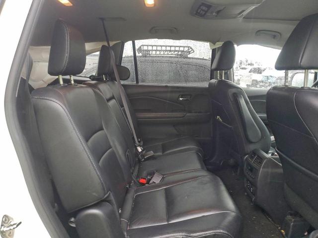 Honda Pilot Touring Image 11