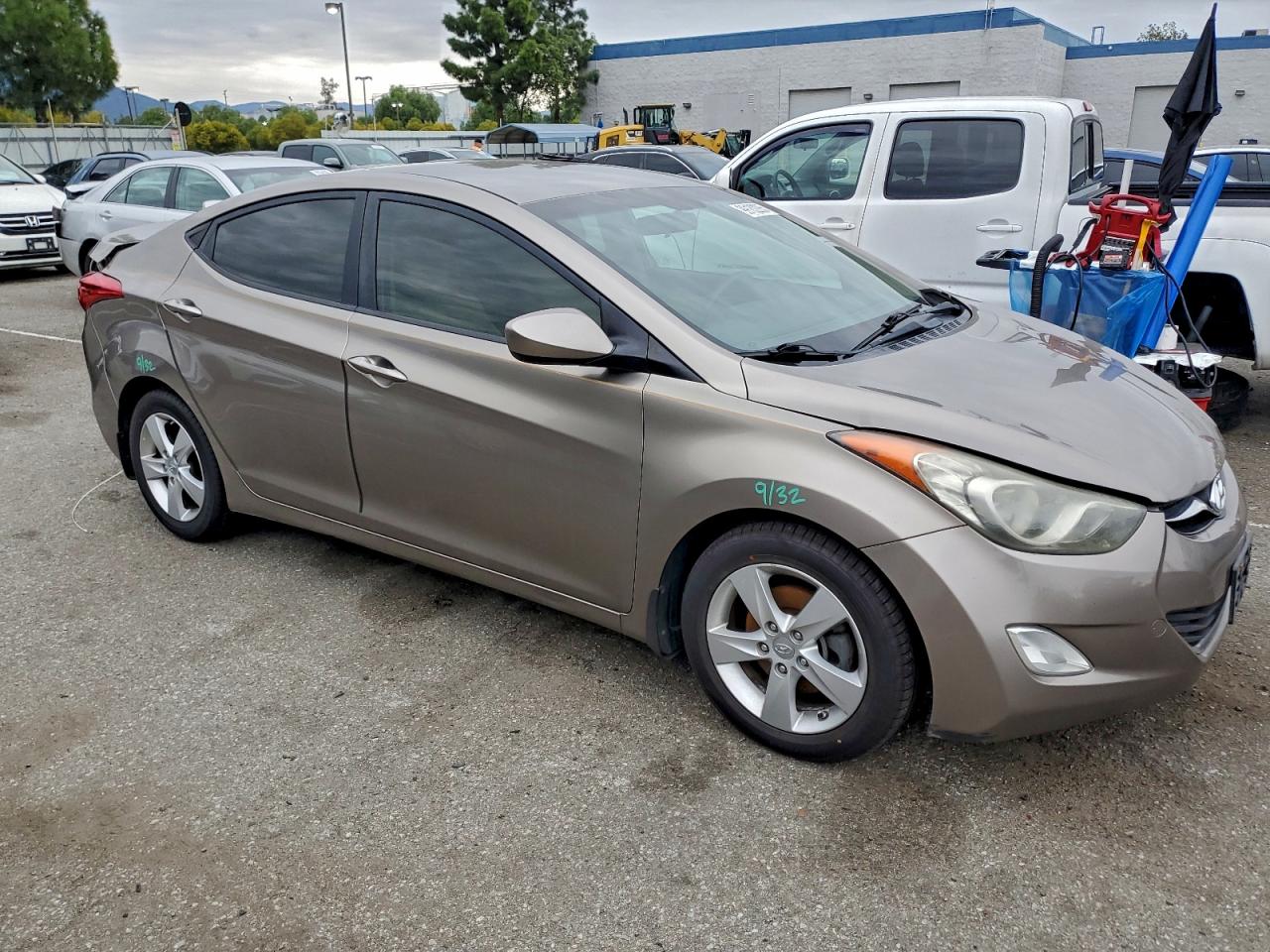 Hyundai ELANTRA Gls Image 4