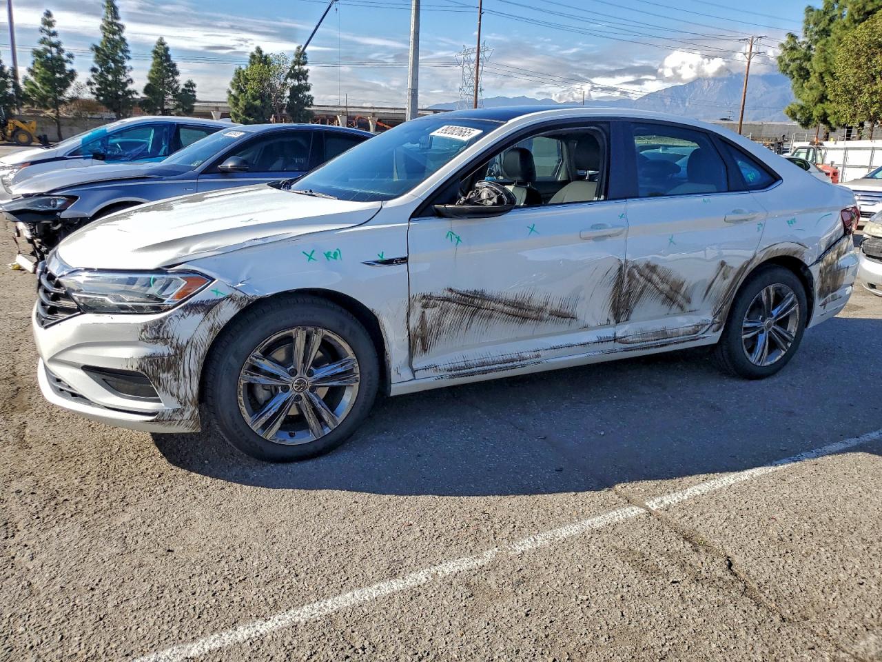 Volkswagen Jetta S Image 1