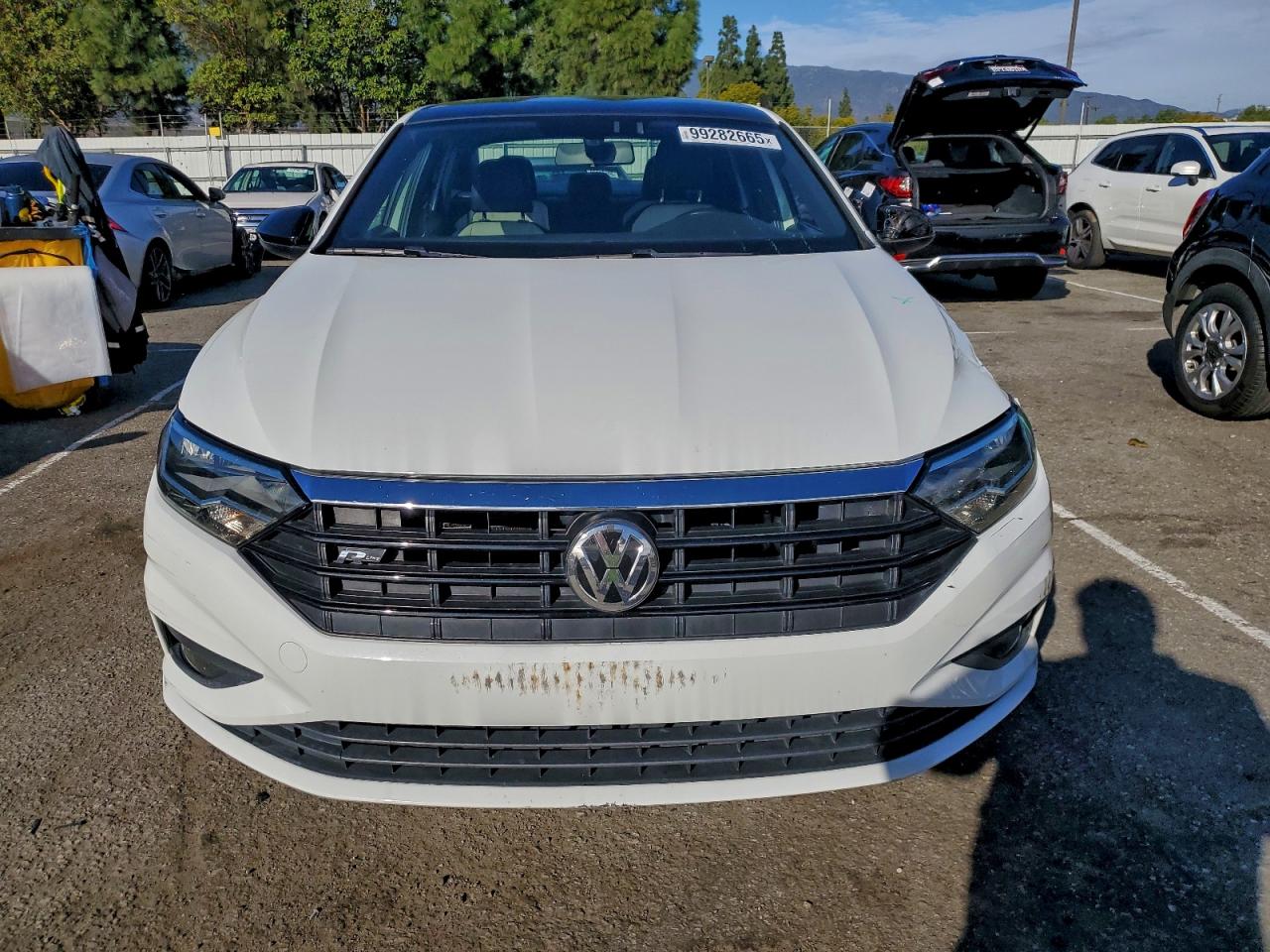 Volkswagen Jetta S Image 10