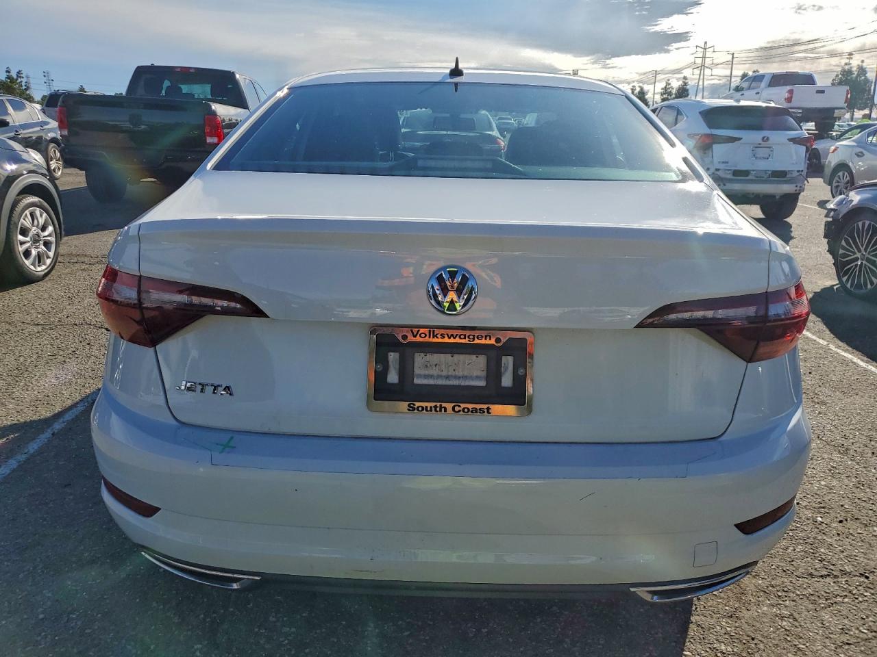 Volkswagen Jetta S Image 7