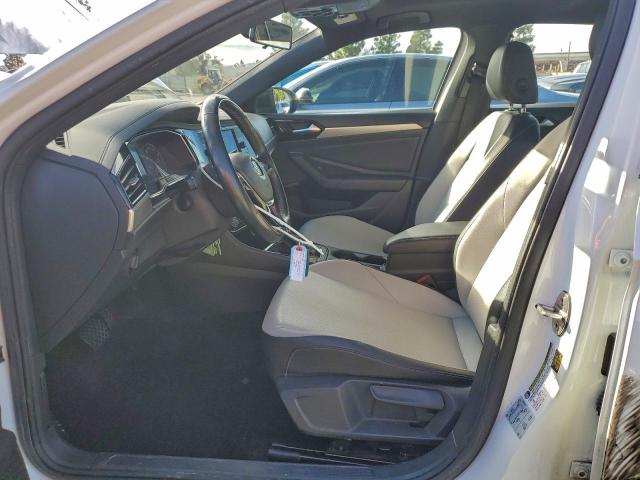 Volkswagen Jetta S Image 12