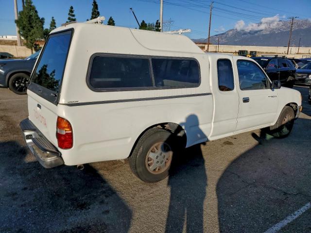 Toyota Tacoma Xtracab Image 7