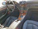 Mercedes-Benz Clk-class 350 Image 11