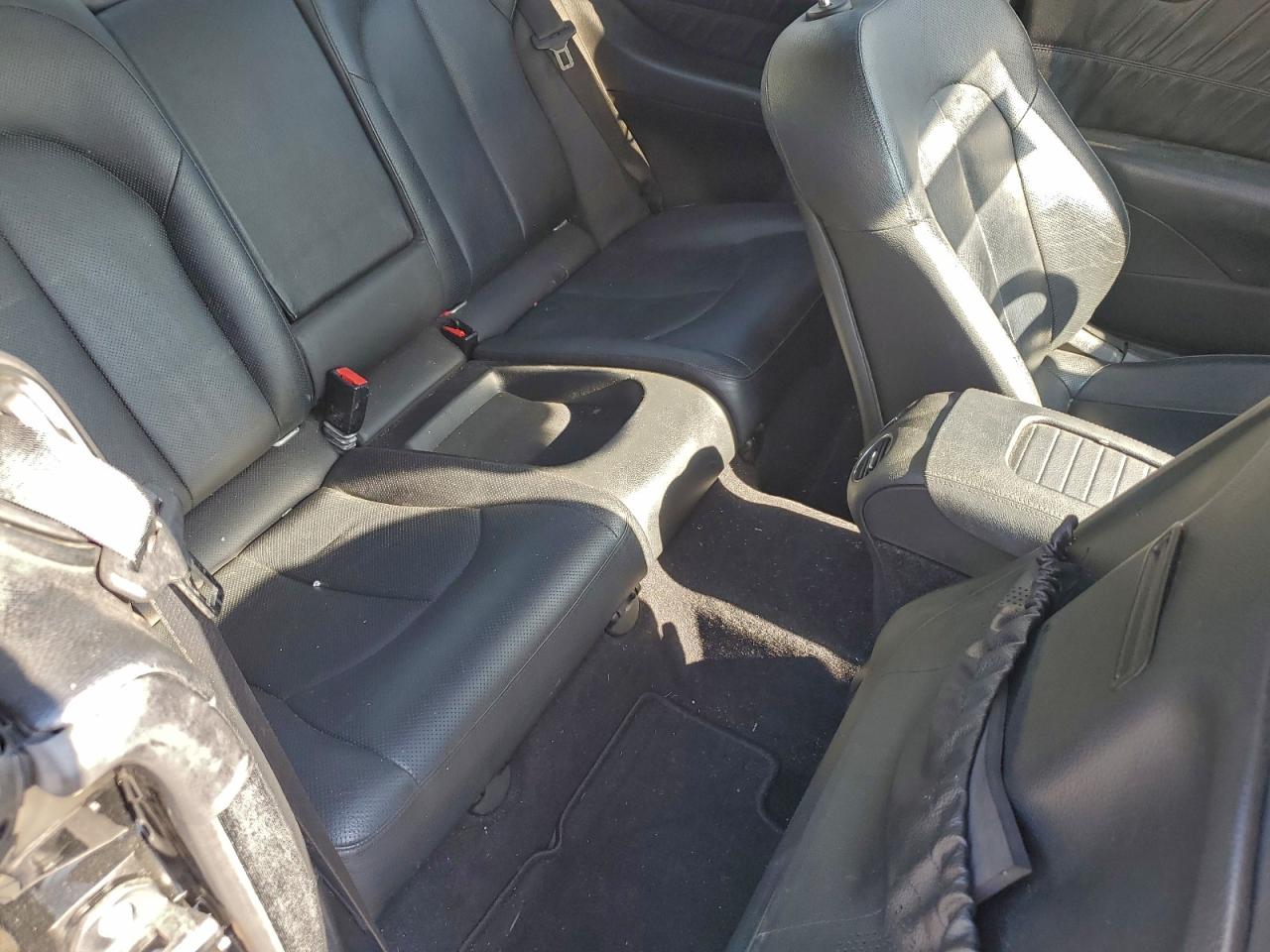 Mercedes-Benz Clk-class 350 Image 7