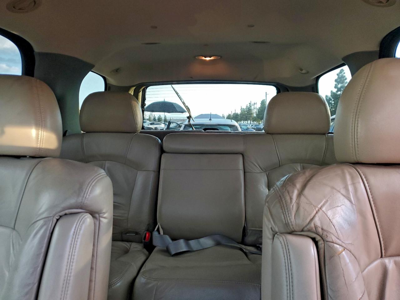 Chevrolet Tahoe C1500 Image 5