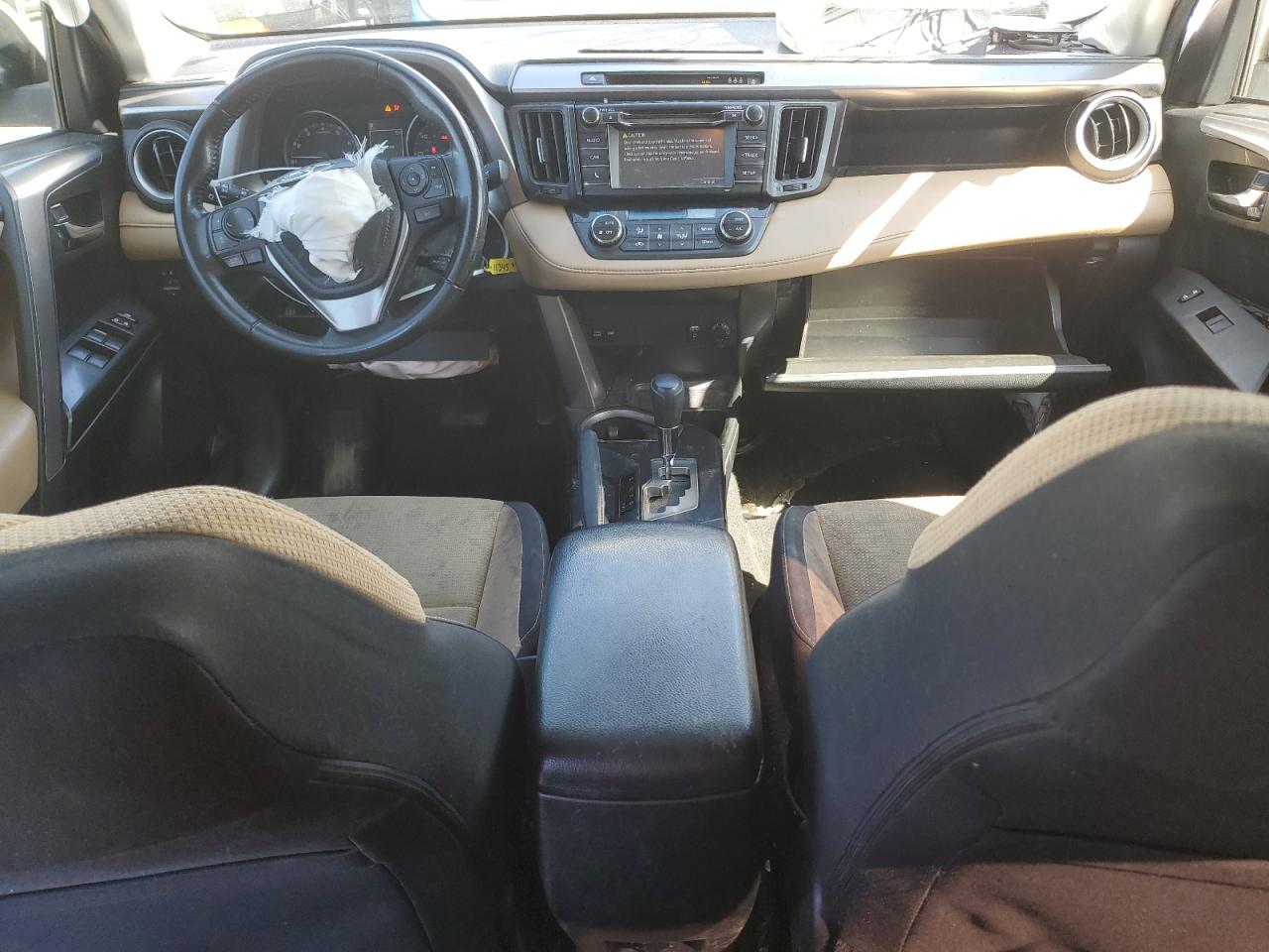 Toyota RAV4 Xle Image 9