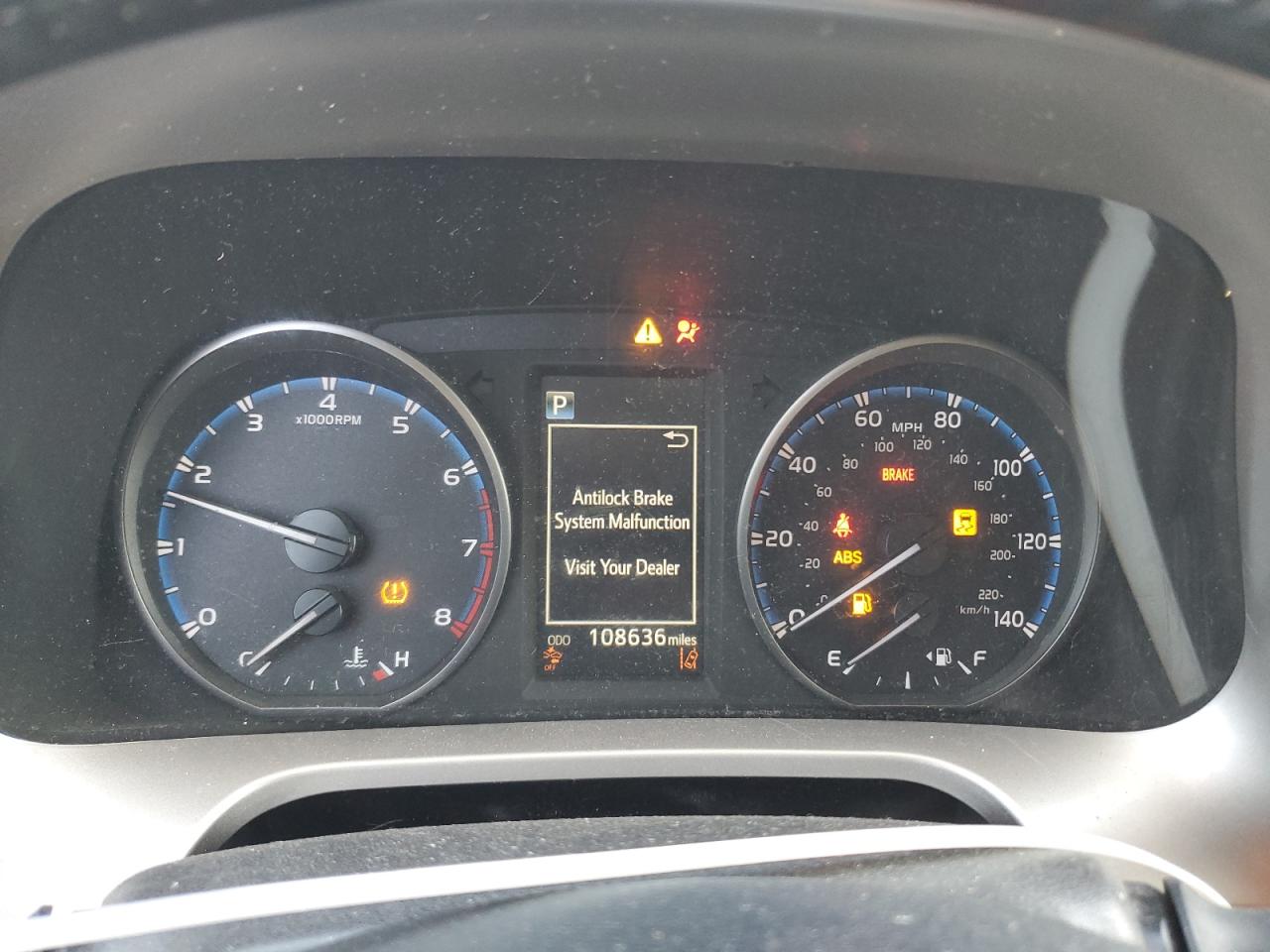 Toyota RAV4 Xle Image 8