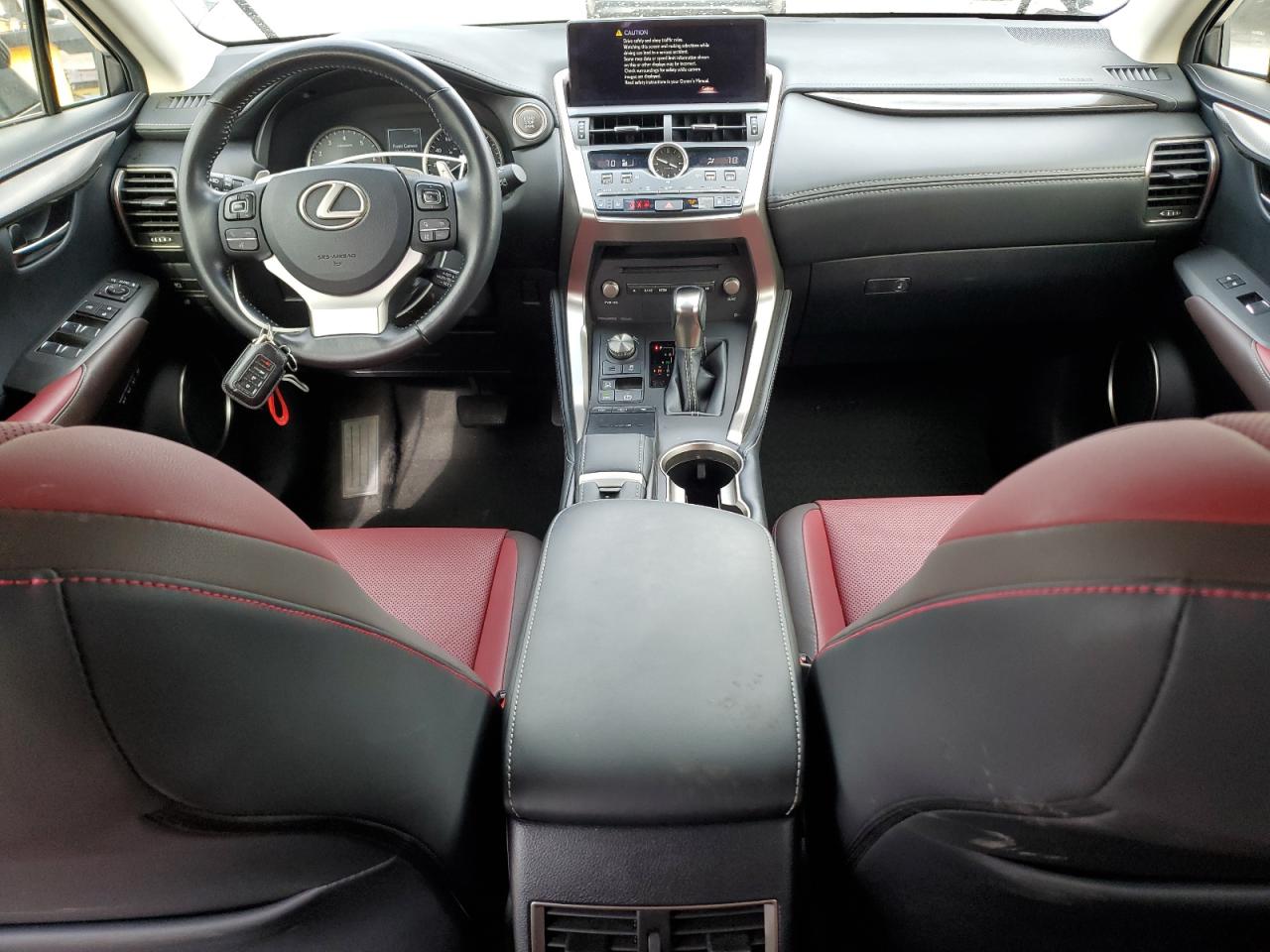Lexus NX 300 Base Image 8