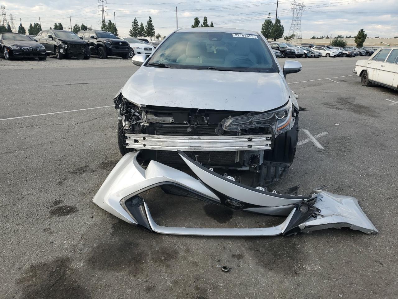 Toyota Corolla Se Image 4