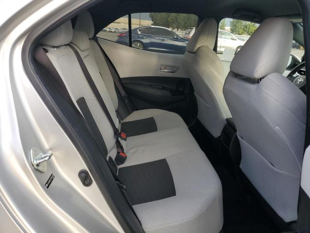 Toyota Corolla Se Image 10