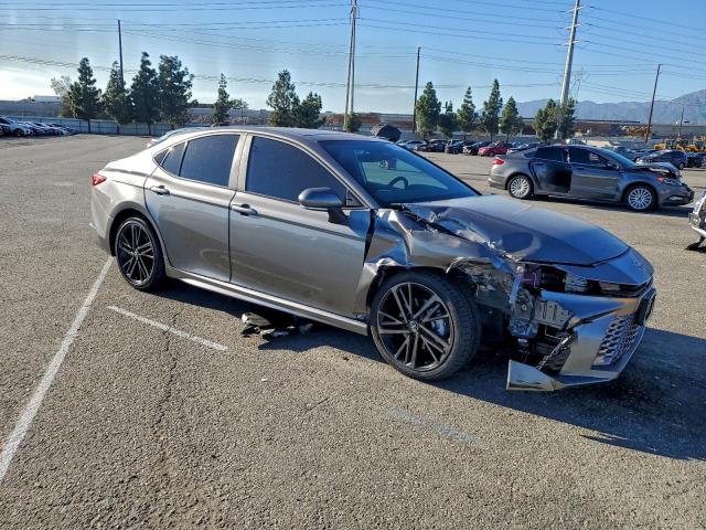 Toyota Camry Xse Image 5