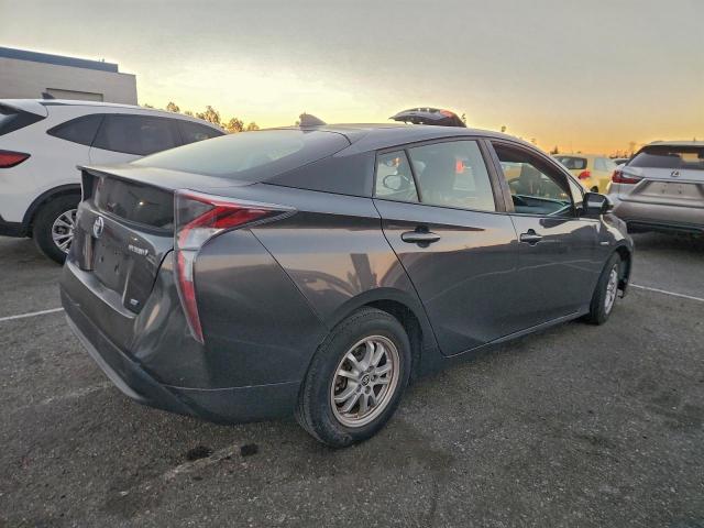 Toyota Prius Image 4