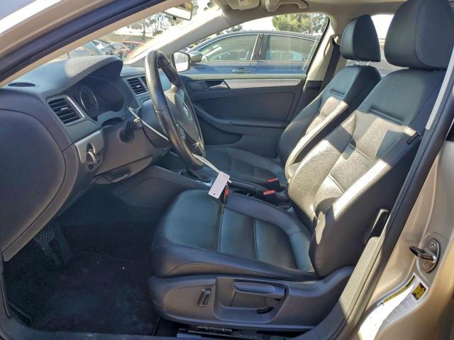 Volkswagen Jetta Se Image 11