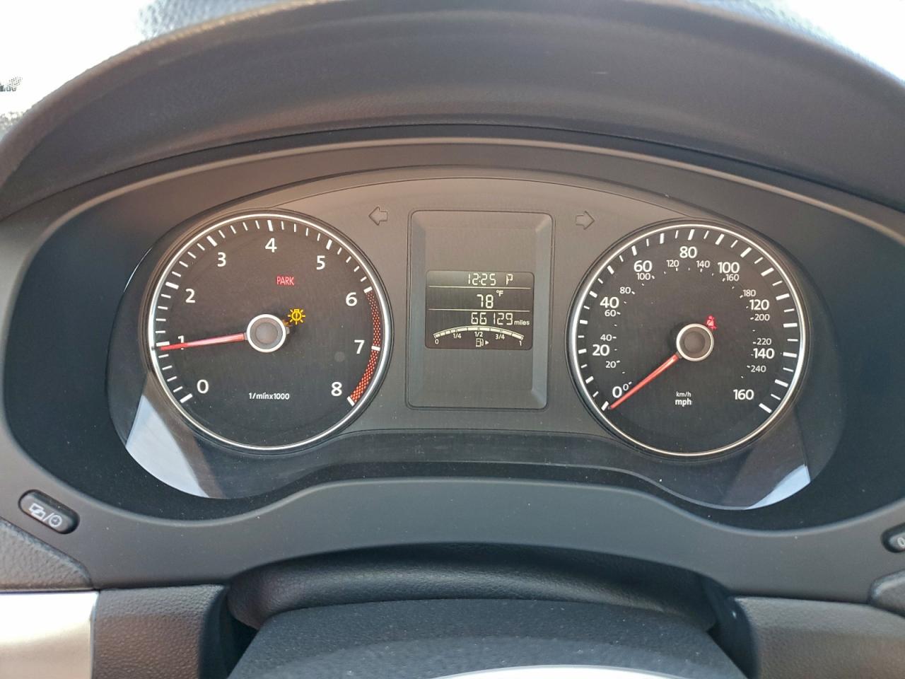 Volkswagen Jetta Se Image 4