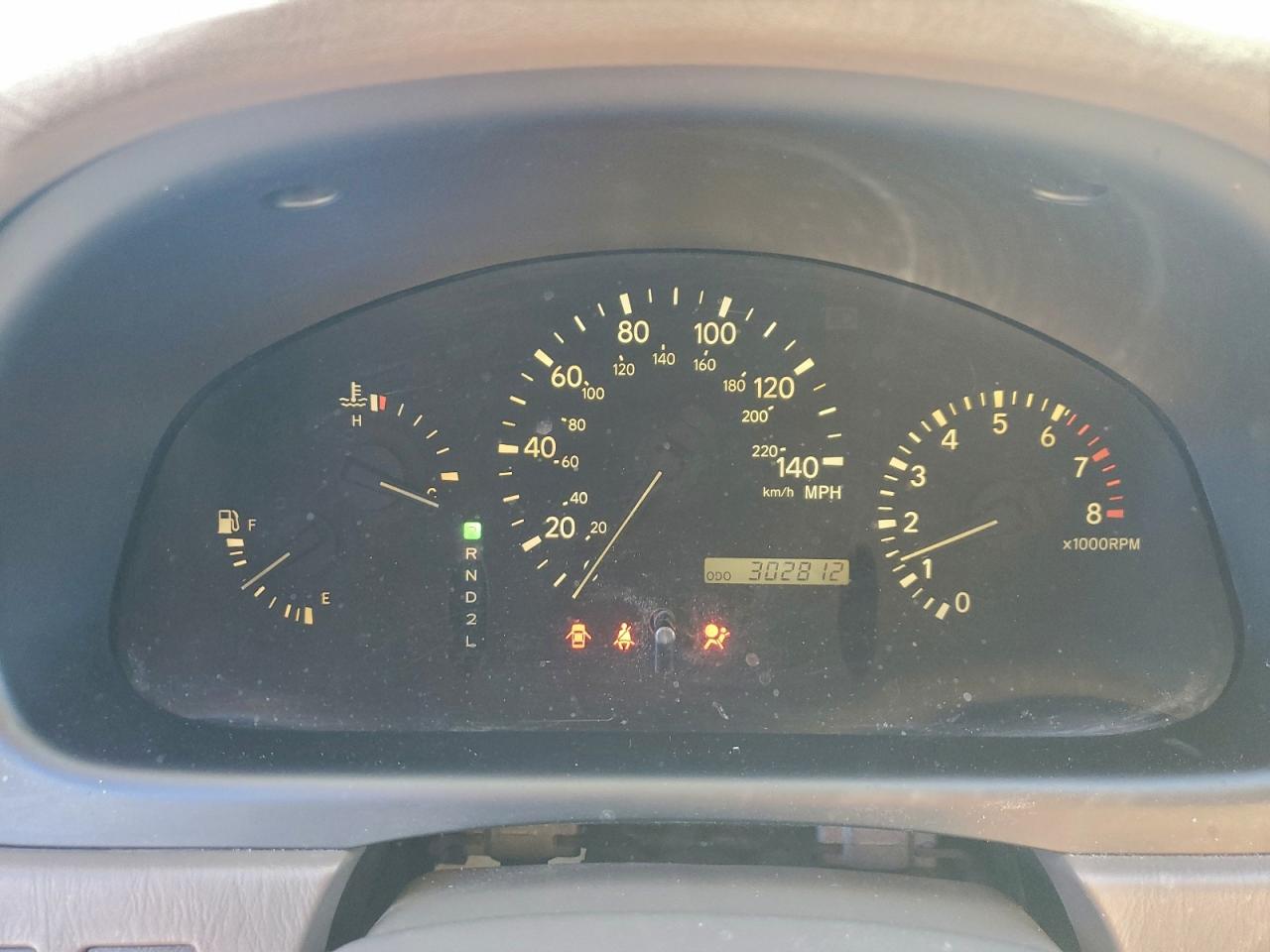 Lexus RX 300 Image 6