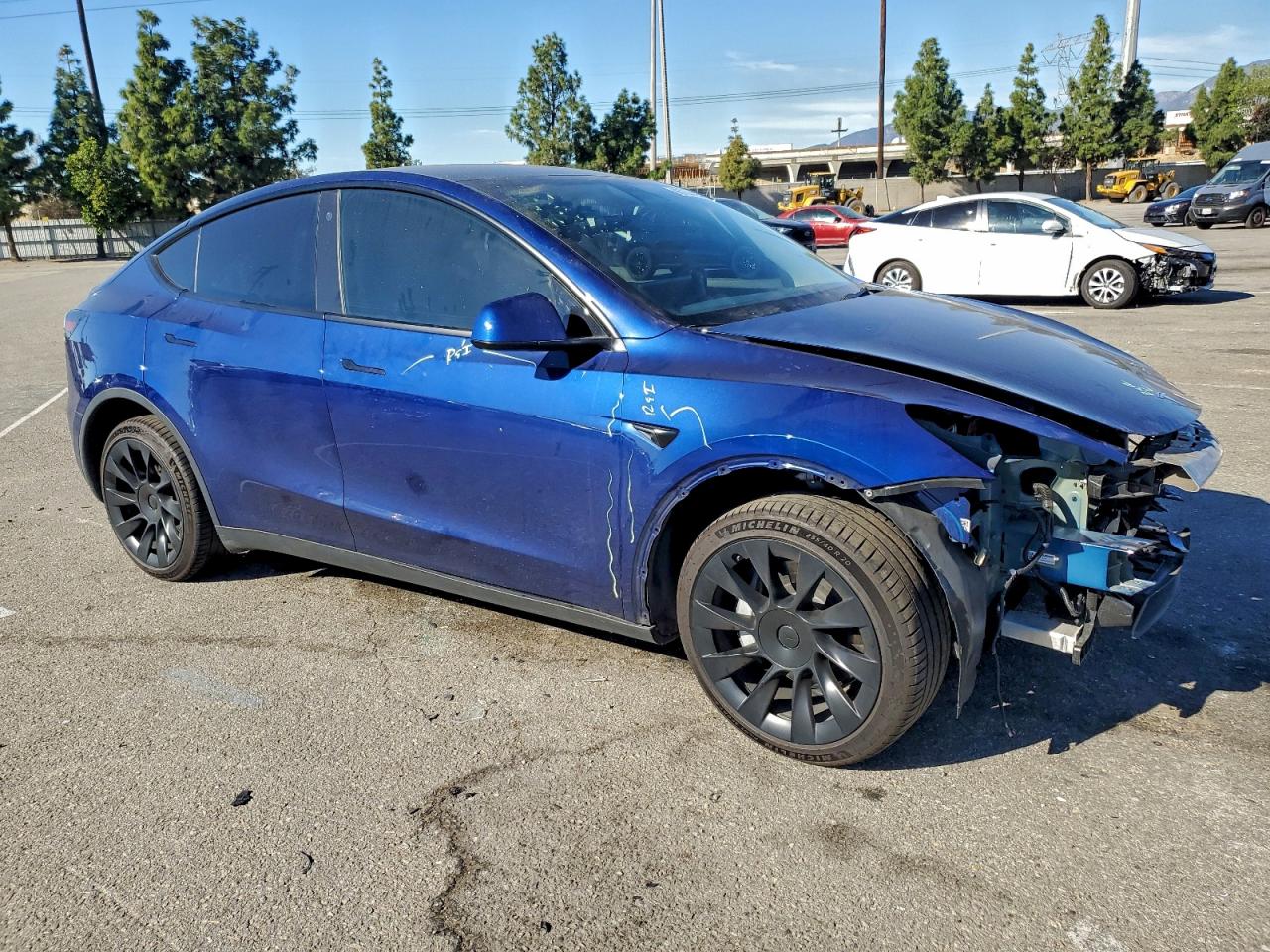 Tesla Model Y Image 13