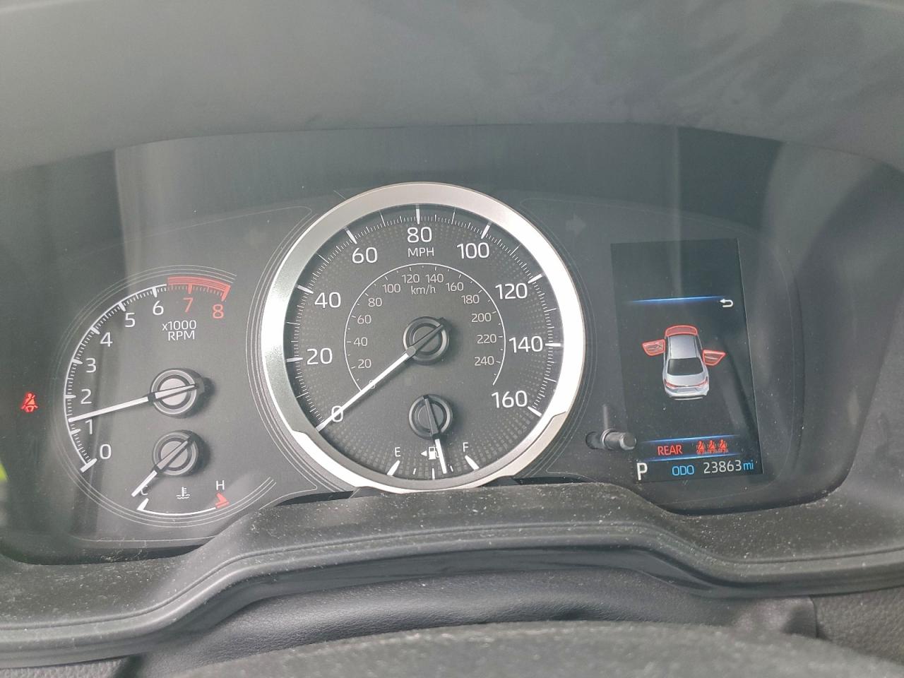 Toyota Corolla Le Image 8