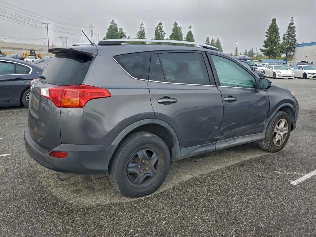 Toyota RAV4 Le Image 2
