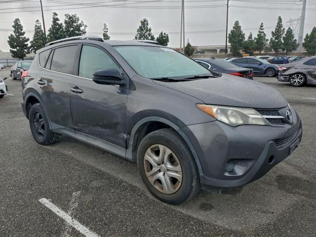 Toyota RAV4 Le Image 8
