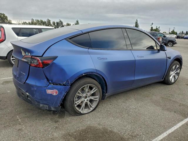 Tesla Model Y Image 2