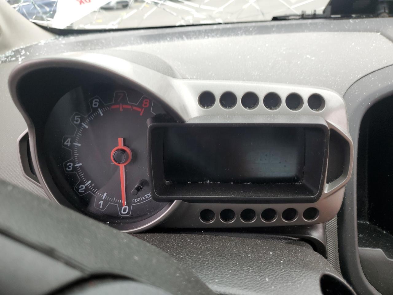 Chevrolet Sonic Ls Image 7