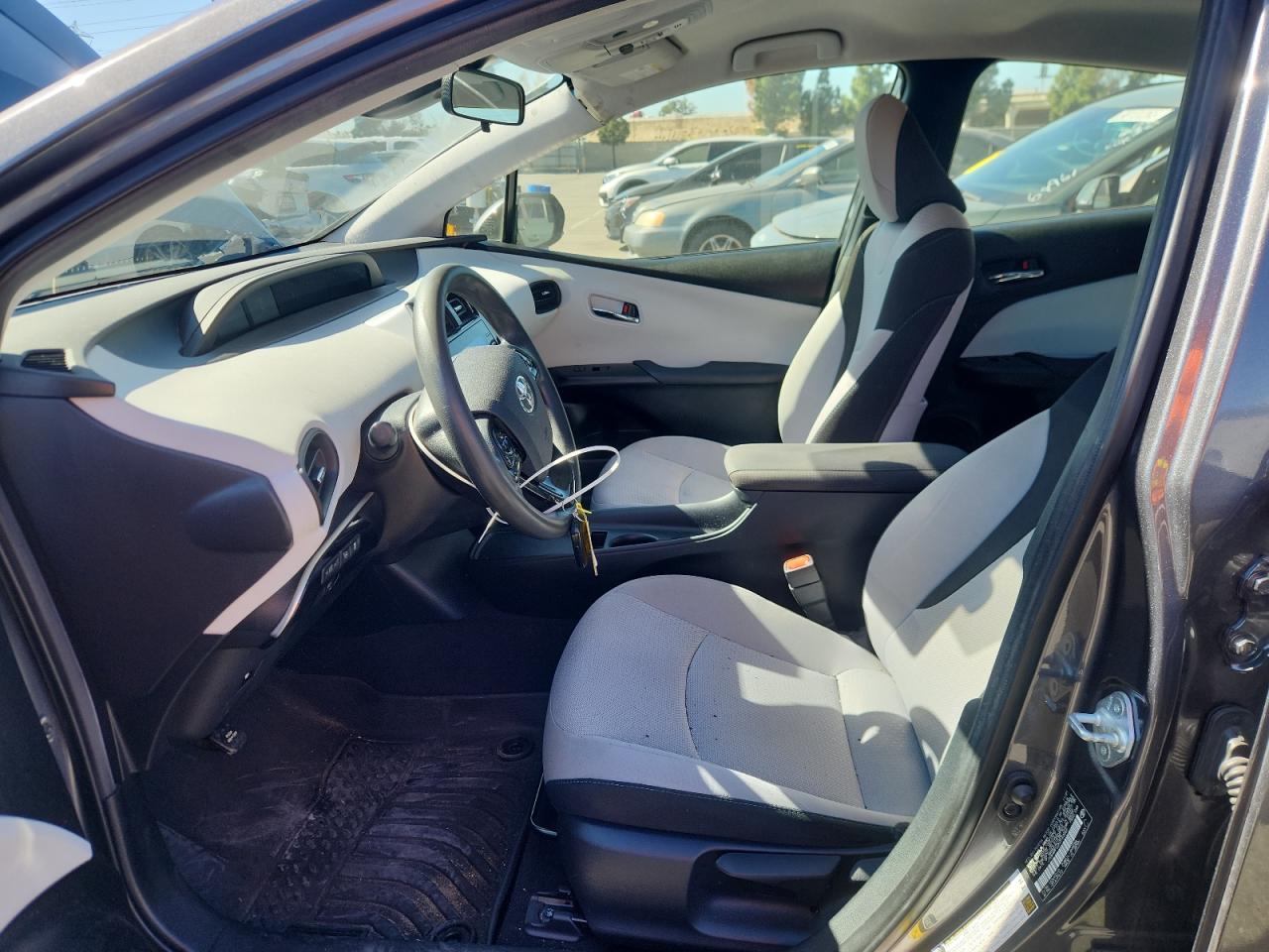 Toyota Prius Night Shade Image 5