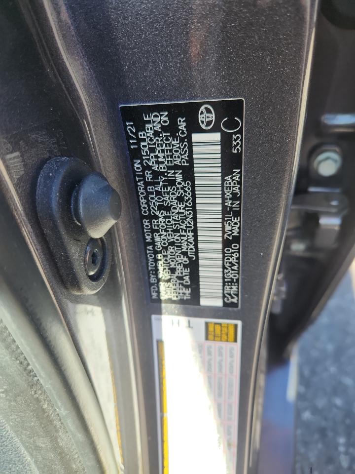 Toyota Prius Night Shade Image 4